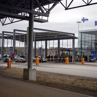 Rusya'dan Finlandiya'ya geçişler arttı