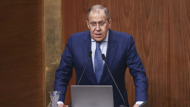 Lavrov'dan Batı'ya: Ukrayna'da çatışmalara taraf