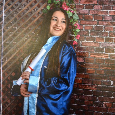 Sevgilisini araçta darp edip ölüme sürdü!