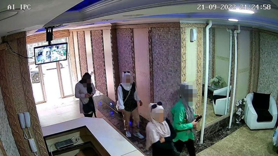 Esenyurt'ta yaşandı! 500 bin liralık ziynet çaldılar