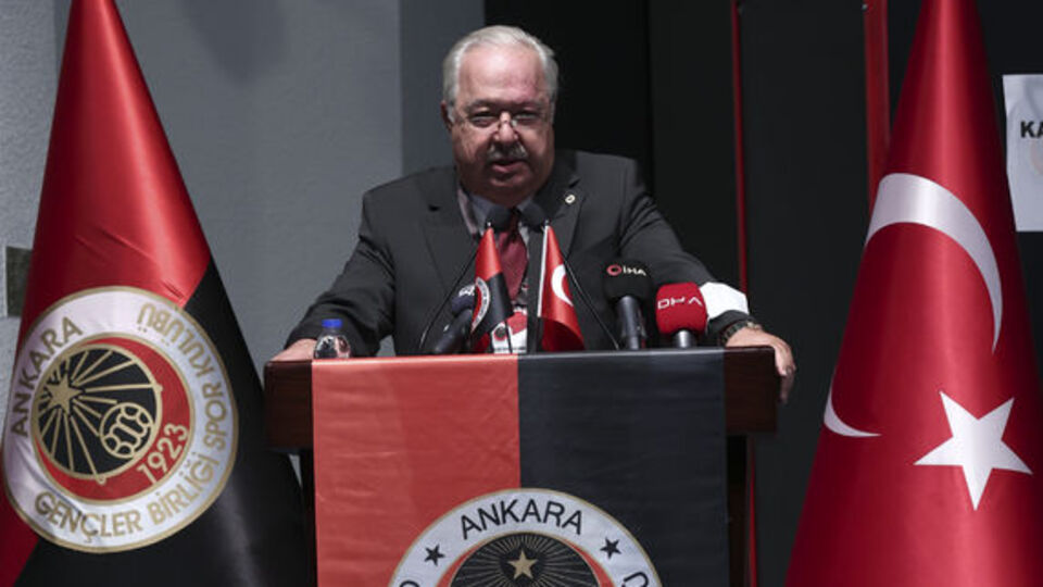 TFF, Niyazi Akdaş'ı kutladı