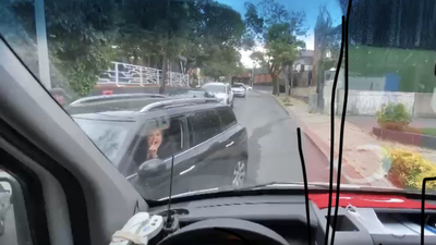 Ambulanslar ters yöne girebilir mi?