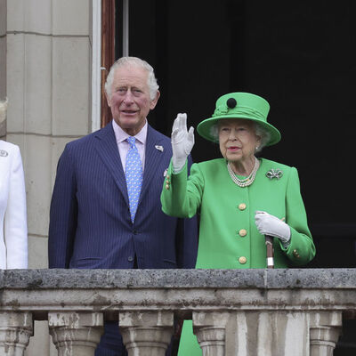 Kraliyetin yeni sembolü belli oldu