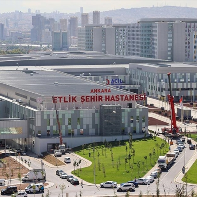 Etlik Şehir Hastanesi yarın hizmete açılacak