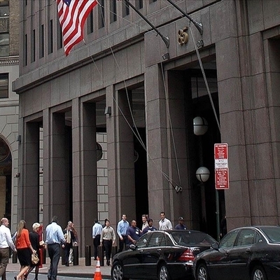 16 Wall Street firmasına 1.1 milyar dolarlık para cezası