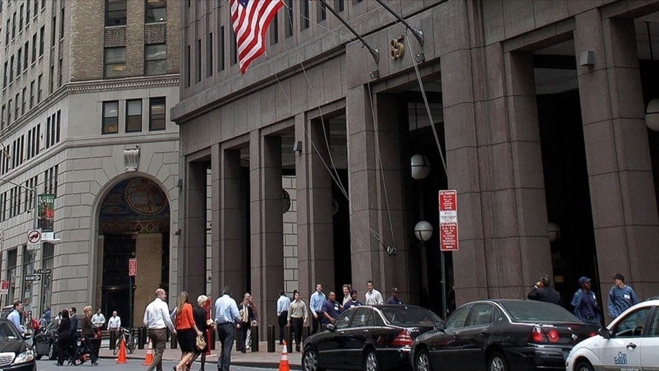 16 Wall Street firmasına 1.1 milyar dolarlık para cezası