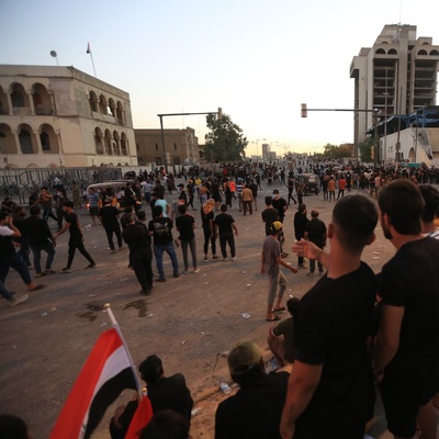 Irak yine karıştı: 133 kişi protestolarda yaralandı