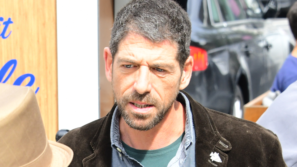 "Teknenin altında kalma tehlikesi atlattım"