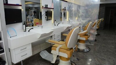 Berberlere 1 gün izin uygulaması ertelendi