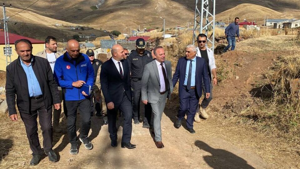 Vali Öner depremin hasarlarını açıkladı