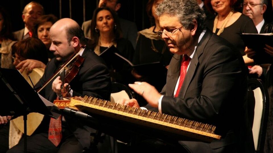 'Yaşamak' şiiri dünyaya açılıyor