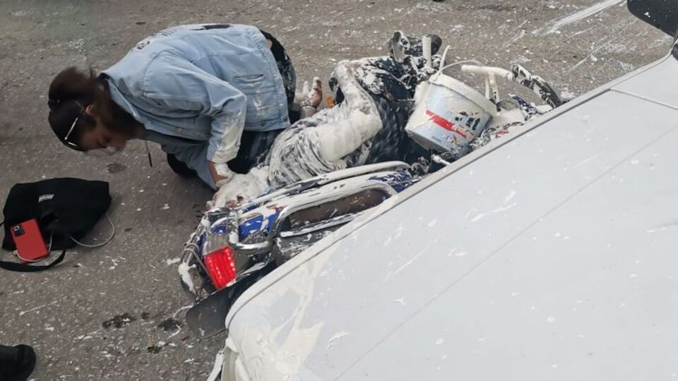 Hayat kurtaran müdahale! Dilini çıkarttı!