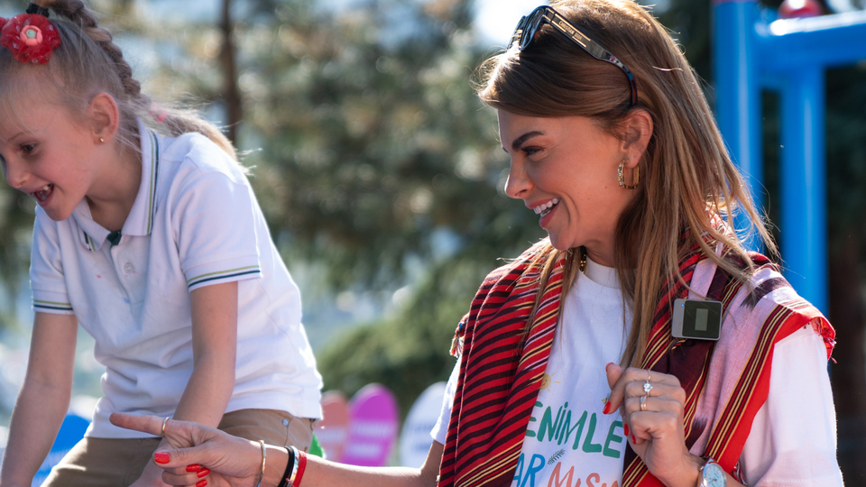 Trabzon'da çocuklarla buluştu