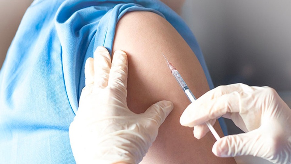 Grip aşısında yine kriter bilmecesi! 25 yaşa var 65 yaşa yok