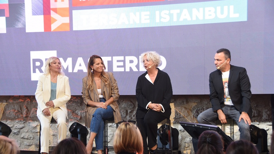 "Başımızın tacı"