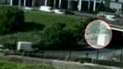 Ağaçta incir toplarken araç çarptı, bir gözü kör oldu!