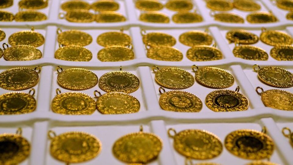 Altın ve dolar kazandırdı