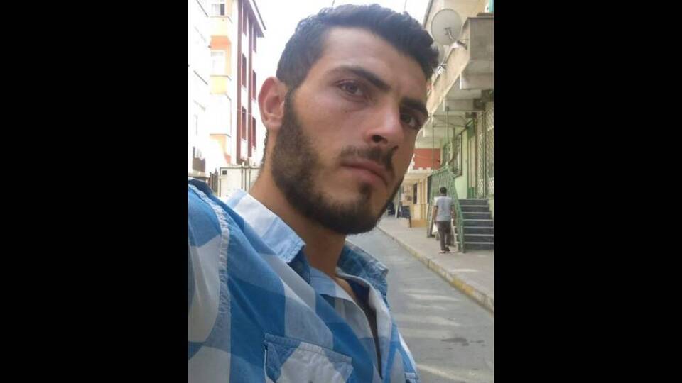 Ölüm halı sahada yakaladı