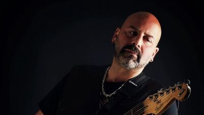 İstek şarkı cinayeti! Müzisyen hayatını kaybetti