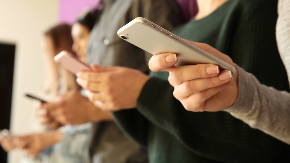 Koronanın bir etkisi daha! Dijital bağımlılık bunu tetikledi