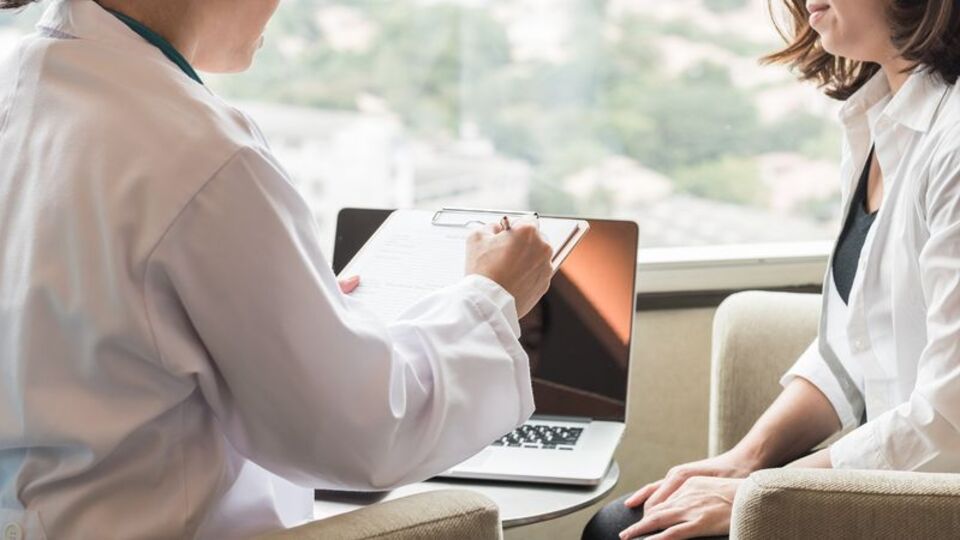 Her yıl 8 bin kadın meme kanserinden ölüyor!