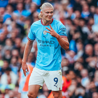 Haaland'dan tarihe geçen performans