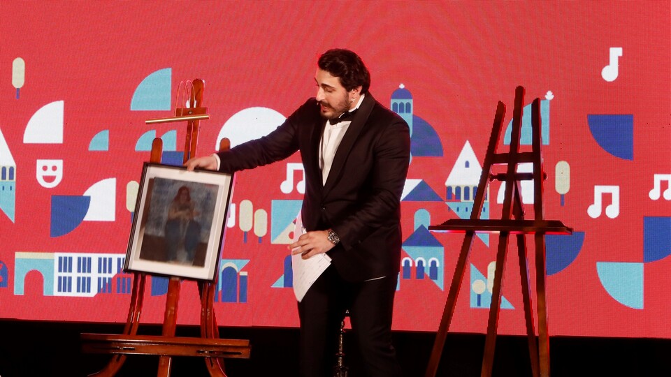 Beyoğlu Kültür Yolu Festivali'nde Çukurcuma müzayedeleri başladı