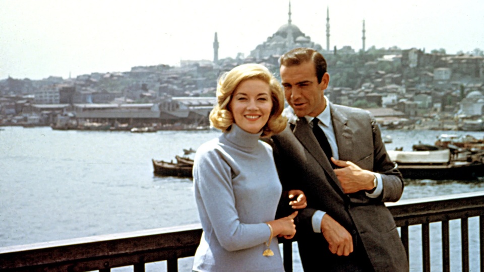 007 James Bond 'Kundura Sinema'da