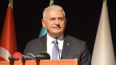 Koronavirüse yakalandığını duyurdu