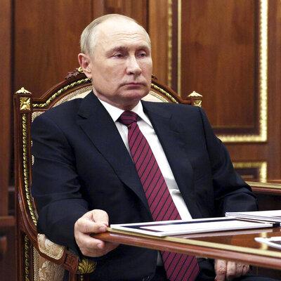 Putin, ilhak kararını resmen onayladı