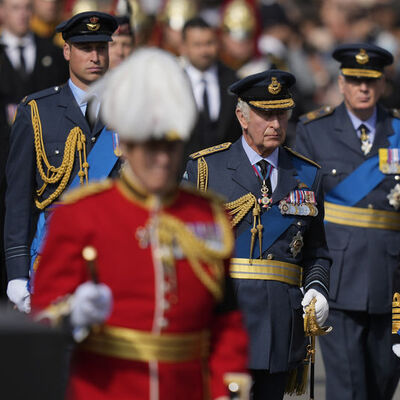 Kral Charles oğluna kira ödeyecek