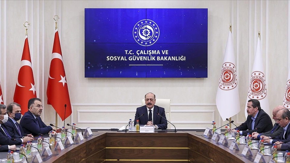 Memur-Sen heyeti, Bakan Bilgin ile görüştü