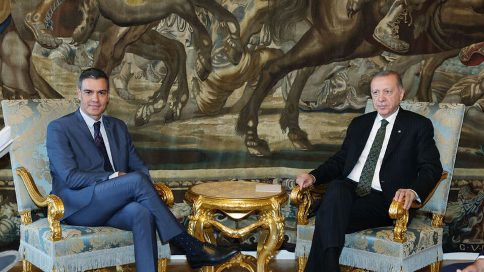 Cumhurbaşkanı Erdoğan'dan kritik görüşmeler