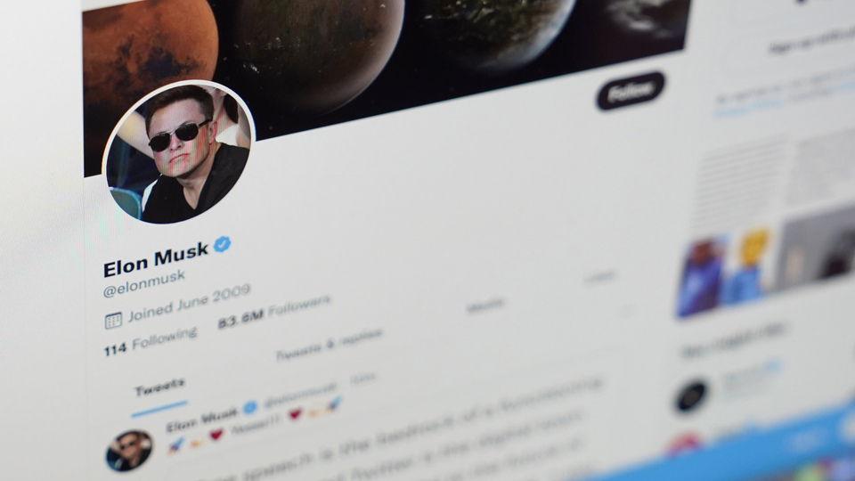 Twitter davası durduruldu