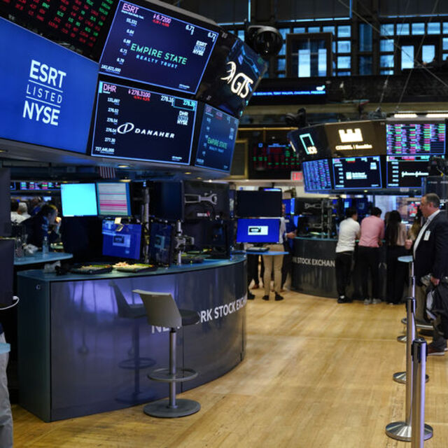 New York borsası düşüşle açıldı