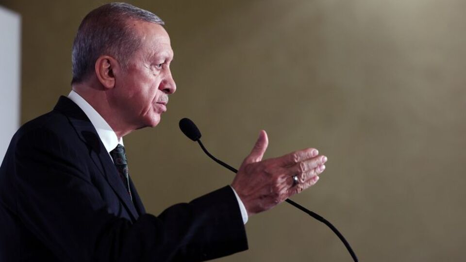 Cumhurbaşkanı Erdoğan'dan başörtüsü mesajı: Hadi bakalım, görelim seni