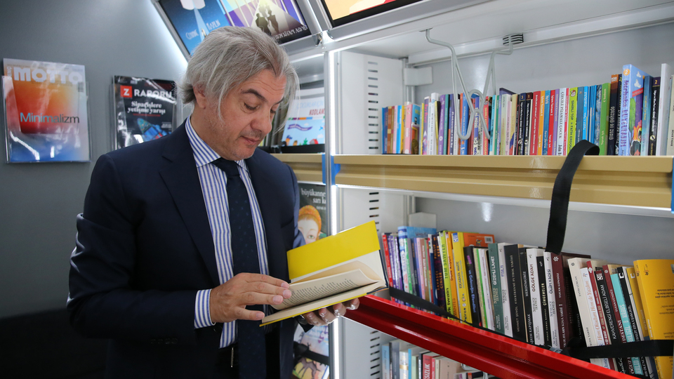 Adım adım anlattı