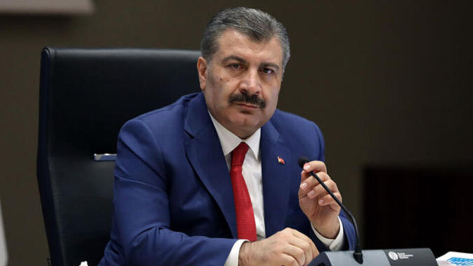 Bakan Koca'dan intörn doktorlar için ücret açıklaması