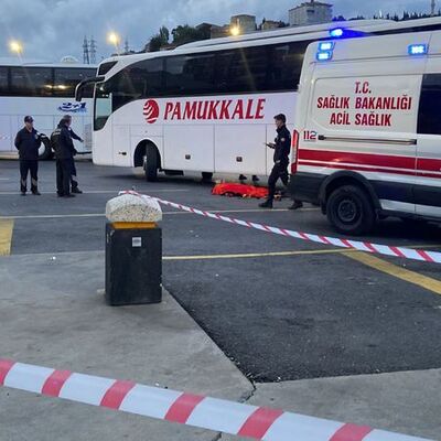 İzmir'den İstanbul'a geldiği otobüsün altında kaldı