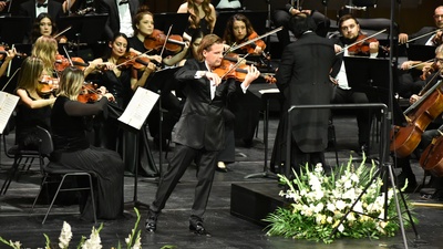 Devlet Senfoni Orkestrası sezonu açtı