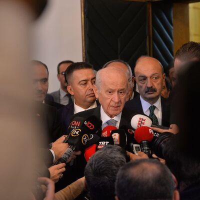 Bahçeli'den başörtüsü ve seçim tarihi mesajı