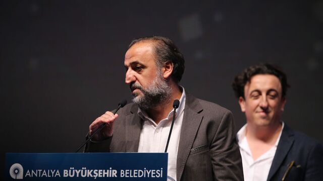 Yılın en iyi filmi 'Karanlık Gece'
