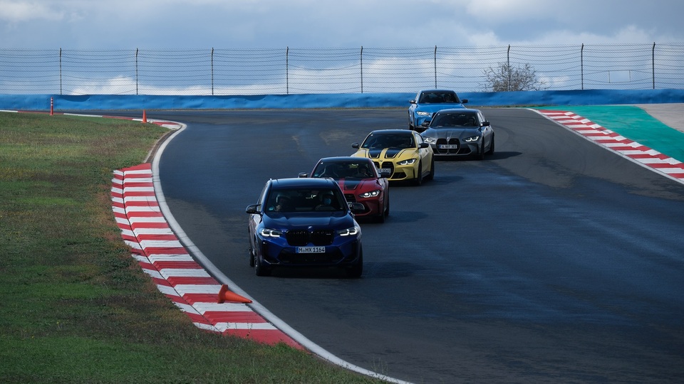 50'nci yaşını pistte kutladı