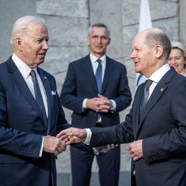 Scholz ile Biden telefonda görüştü