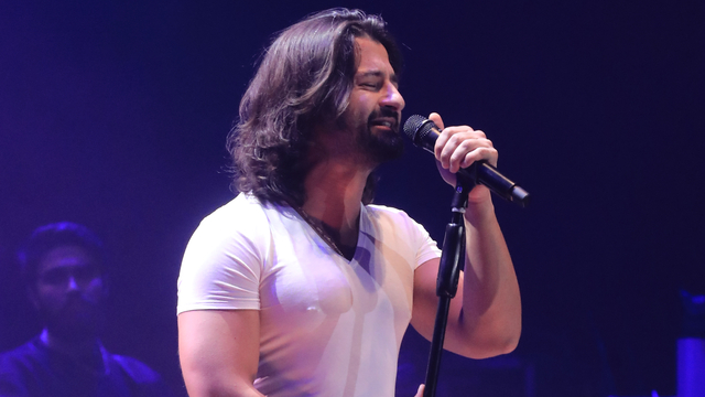Onur Şener'i andı