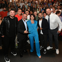 'Kim Bu Aile?'nin İzmir çıkartması