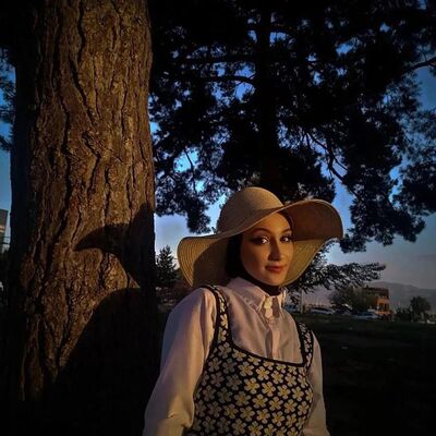 Telefonunu bir kadın açtı! Dilara'nın sır ölümü!