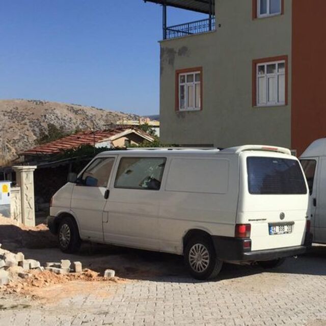 Çapa yaparken patlamamış havan mermisi buldu