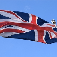 İngiliz ekonomisi küçülüyor