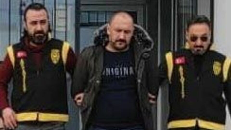 Cinayet 17 yıl sonra çözüldü! Tansiyon aletindeki parmak izi!